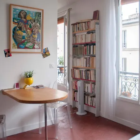Charming Bright Apartment With Nice Deco In Paris شقة