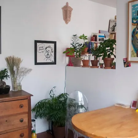 Charming Bright Apartment With Nice Deco In Paris باريس